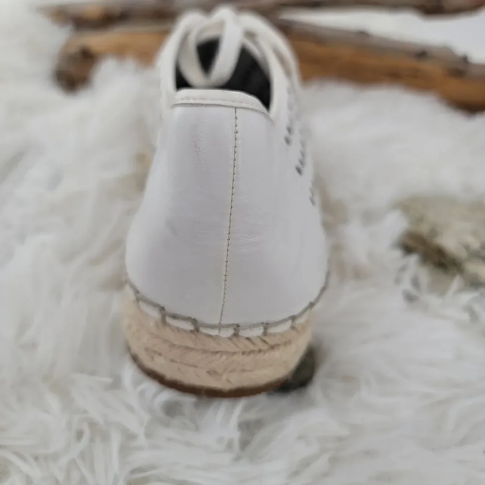 Nine west gigantic white espadrille sneakers
